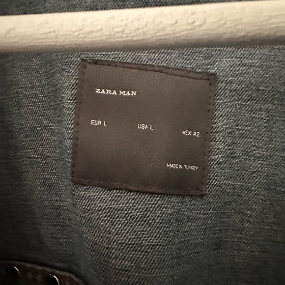 Vintage | ZARA Men’s Distressed Jean Jacket | US L - Picture 9 of 9